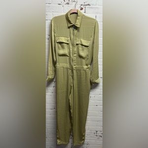 NWOT ATM WOMENS JUMPSUIT SIZE SMALL P IN OLIVE DRAB